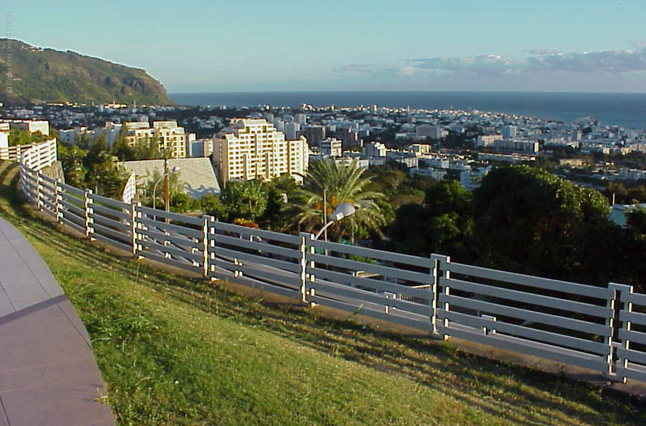 La Reunion - France - 2000