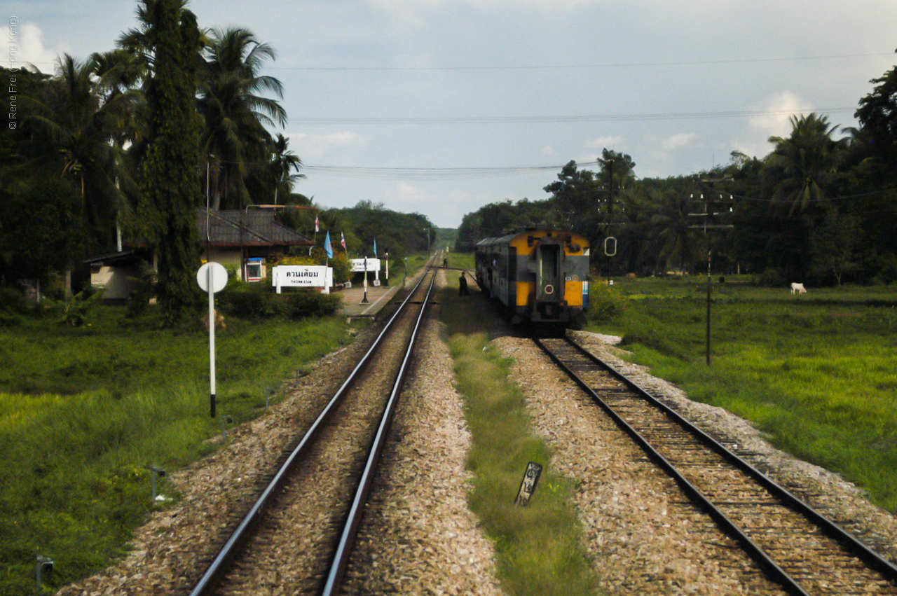 Orient Express - Singapore to Bangkok - 2004